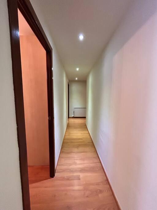 Sanuy A Apartment